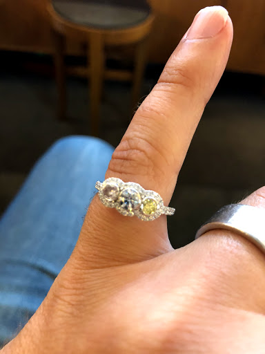 Jeweler «Seng Jewelers», reviews and photos, 453 S 4th St, Louisville, KY 40202, USA