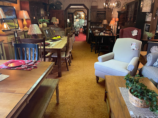 Gift Shop «Old Mill Pond Village», reviews and photos, 383 Salmon Brook St, Granby, CT 06035, USA