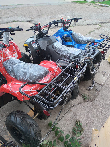 Shoe Store «Outlet Shoes & Rugs», reviews and photos, 221 E Ledbetter Dr, Dallas, TX 75216, USA