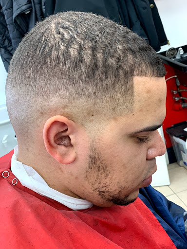 Barber Shop «Castro Barber Shop», reviews and photos, 4286 Washington St, Roslindale, MA 02131, USA