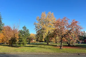 Grand Boulevard Park image