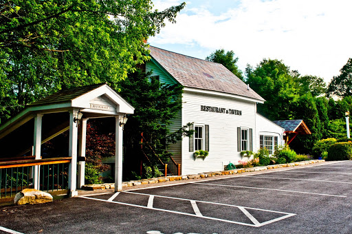 Fine Dining Restaurant «The Perfect Wife Restaurant», reviews and photos, 2594 Depot St, Manchester Center, VT 05255, USA