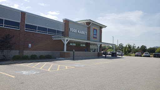 Supermarket «ALDI», reviews and photos, 2625 Beaver Run Blvd, Myrtle Beach, SC 29575, USA