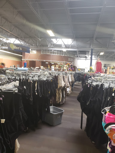 Thrift Store «Discover Goodwill Pueblo Retail Center», reviews and photos