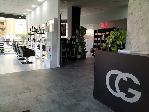 Información y opiniones sobre CRISTINA GUZMÁN de Cáceres