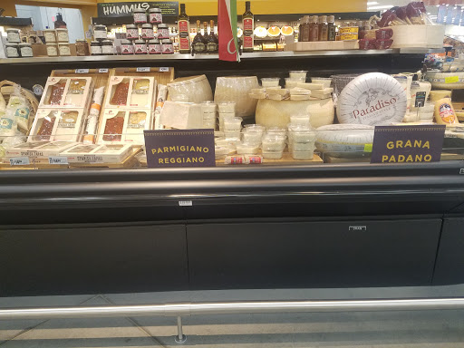 Grocery Store «H-E-B Grocery», reviews and photos, 20311 Champion Forest Dr, Spring, TX 77379, USA