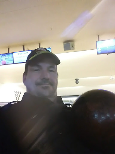 Bowling Alley «Firs Bowl Lanes», reviews and photos, 1950 River Rd, Eugene, OR 97404, USA