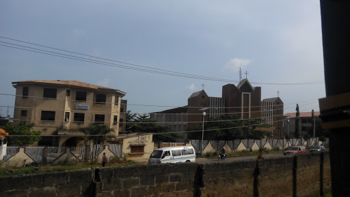 Oke-Ado Baptist Church, Liberty Rd, New Gra, Ibadan, Nigeria, Middle School, state Oyo