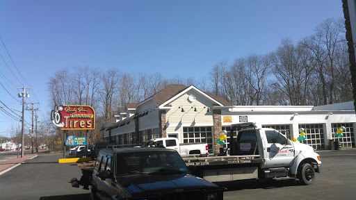 Tire Shop «Mavis Discount Tire», reviews and photos, 678 NY-25A, Rocky Point, NY 11778, USA