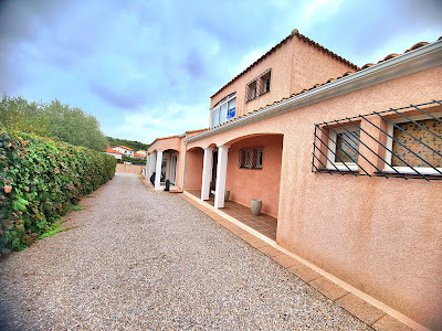 Immobilier - Ludovic Riu IAD France à Espira-de-l'Agly