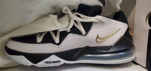 Clothing Store «Nike Factory Store», reviews and photos, 29300 Hempstead Rd #501, Cypress, TX 77433, USA