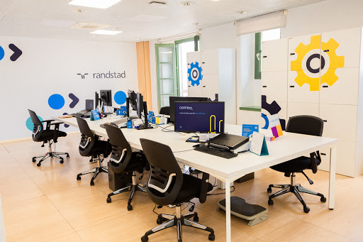 Randstad ETT, Outsourcing y Fundación