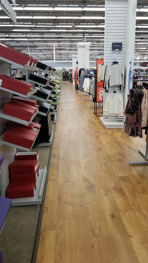 Department Store «Saks OFF 5TH», reviews and photos, 260 Shrewsbury Plaza, Shrewsbury, NJ 07702, USA