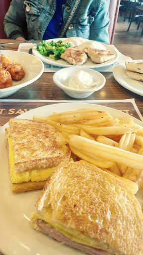 Dennys image