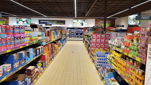 Supermarket «ALDI», reviews and photos, 2715 Henry St, Muskegon, MI 49441, USA