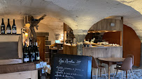 Atmosphère du Restaurant Marceline, Edgar & Compagnie à Saint-Pierre-le-Chastel - n°3