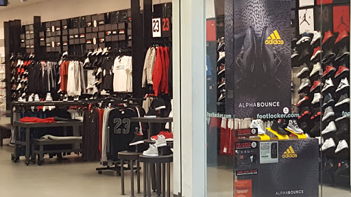 Shopping Mall «Mall At 163rd Street», reviews and photos, 1205 NE 163rd St, North Miami Beach, FL 33162, USA