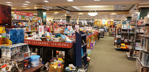 Book Store «Barnes & Noble Booksellers Encinitas», reviews and photos, 1040 N El Camino Real # 104, Encinitas, CA 92024, USA