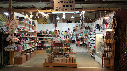 Flea Market «Shelby County Flea Market», reviews and photos, 820 Buck Creek Rd, Simpsonville, KY 40067, USA