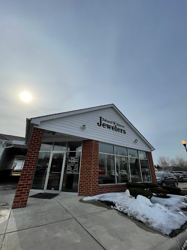 Jewelry Store «Edward Warren Jewelers», reviews and photos, 1610 Cross Creeks Blvd, Pickerington, OH 43147, USA