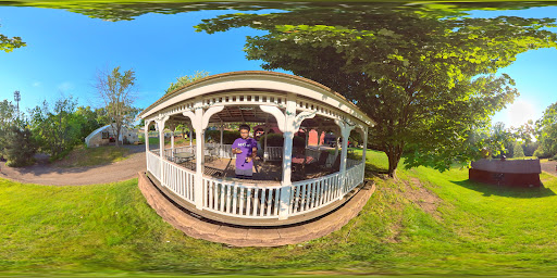 Farm «B & B Flower Farm», reviews and photos, 668 Jones Hill Rd, West Haven, CT 06516, USA