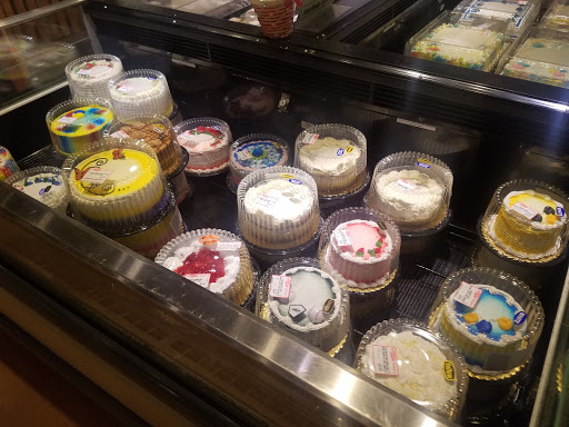 Grocery Store «Strack & Van Til Food Market», reviews and photos, 9632 Cline Ave, Highland, IN 46322, USA