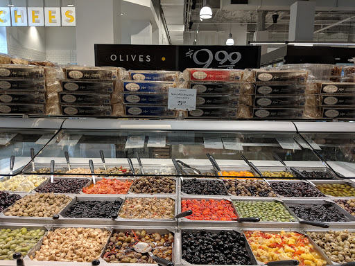 Grocery Store «Whole Foods Market», reviews and photos, 633 Broad St, Newark, NJ 07102, USA