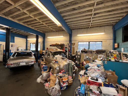 Auto Repair Shop «Auto Alpina», reviews and photos, 1499 San Pablo Ave, Berkeley, CA 94702, USA