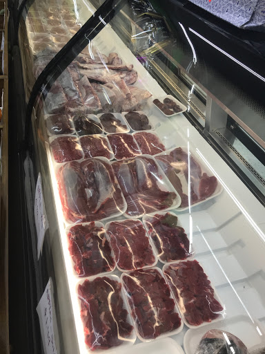 Grocery Store «Parisa International Supermarket», reviews and photos, 2626 Richmond Rd, Lexington, KY 40509, USA