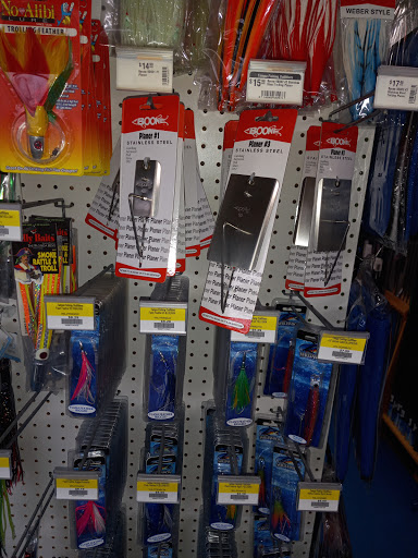 Outdoor Sports Store «Tampa Fishing Outfitters», reviews and photos, 3916 W Osborne Ave, Tampa, FL 33614, USA