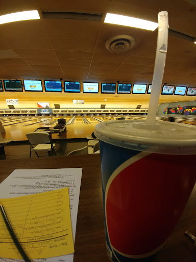 Bowling Alley «Colerain Bowl - Sports Bar - Craft Beer - Lottery - Birthday Parties - Meeting Rooms», reviews and photos, 9189 Colerain Ave, Cincinnati, OH 45251, USA