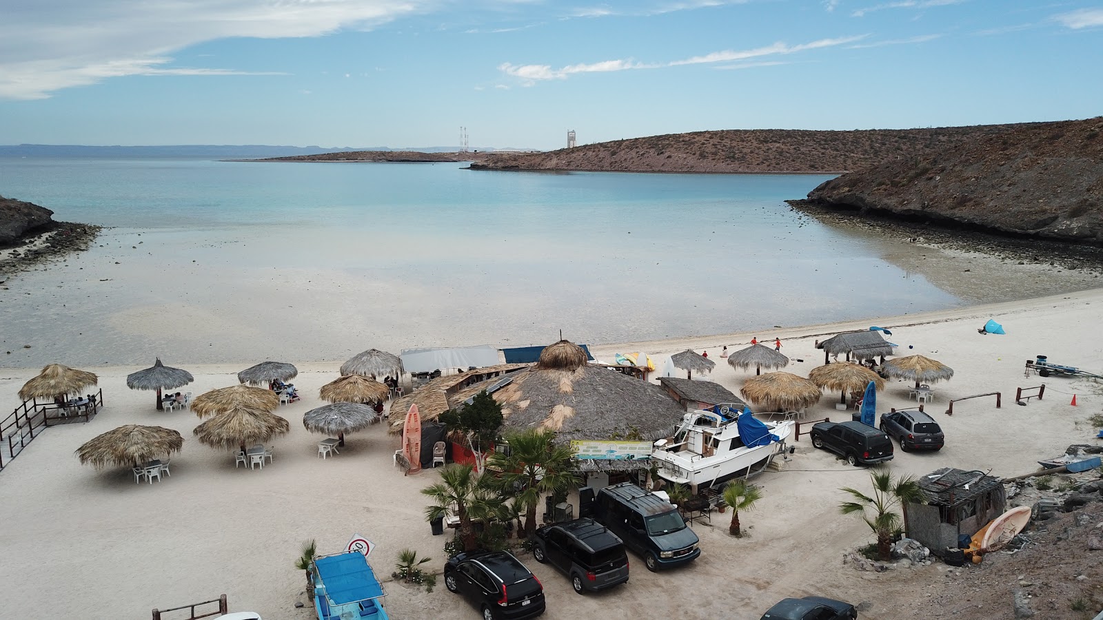 Playa El Tesoro的照片 带有小海湾