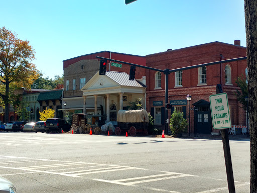 Antique Store «Madison Markets ~ Antiques & Interiors», reviews and photos, 144 Academy St, Madison, GA 30650, USA
