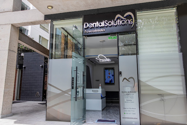 Opiniones de DENTAL SOLUTIONS (MATRIZ) en Quito - Dentista