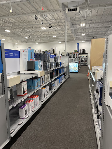 Electronics Store «Best Buy», reviews and photos, 625 Black Lake Blvd SW #200, Olympia, WA 98502, USA