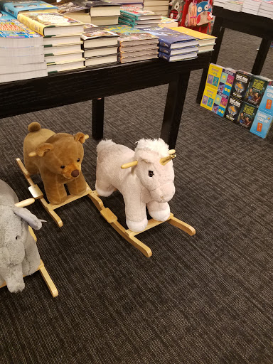 Book Store «Books-A-Million», reviews and photos, 200 Entrance Rd N, Sanford, FL 32771, USA