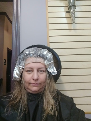 Beauty Salon «Reflections Hair Salon», reviews and photos, 207 W Main St, Genoa, IL 60135, USA