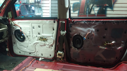 Car Stereo Store «HIGH TECH ELECTRONICS», reviews and photos, 880 E 9th St #2, Hialeah, FL 33010, USA