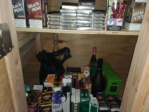 Liquor Store «Key Liquor», reviews and photos, 6542 Broadway Ave, Cleveland, OH 44105, USA