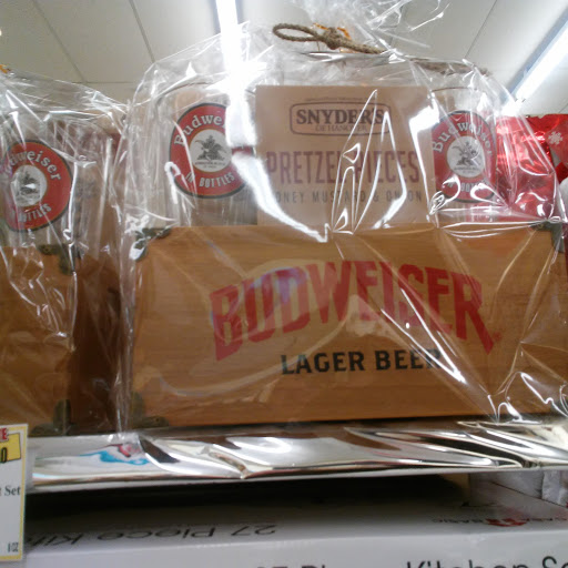 Department Store «TOPS Friendly Markets», reviews and photos, 144 W Center St, Meadville, PA 16335, USA