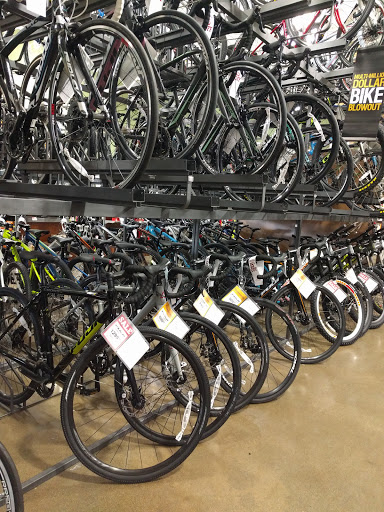 Bicycle Store «Performance Bicycle», reviews and photos, 1700 E Ventura Blvd, Oxnard, CA 93036, USA