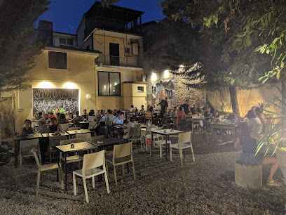 Taverna I Tre Mori - Via XX settembre 1870, 11, 47923 Rimini RN, Italy