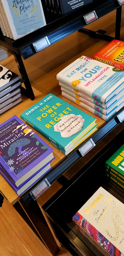 Book Store «Amazon Books», reviews and photos, 4545 La Jolla Village Dr, San Diego, CA 92122, USA