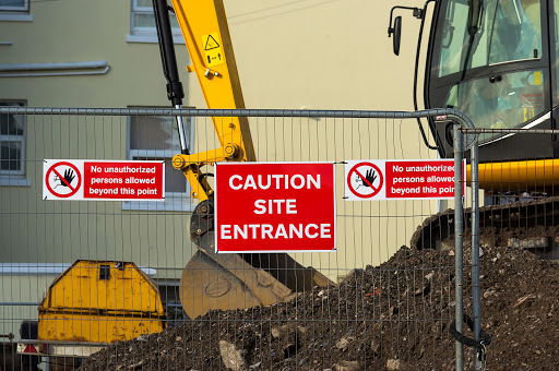 FASTSIGNS image
