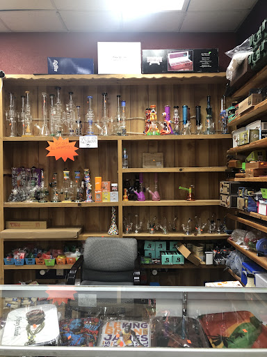 Tobacco Shop «TOBACCO AND BEYOND», reviews and photos, 3947 N Belt Line Rd, Irving, TX 75038, USA