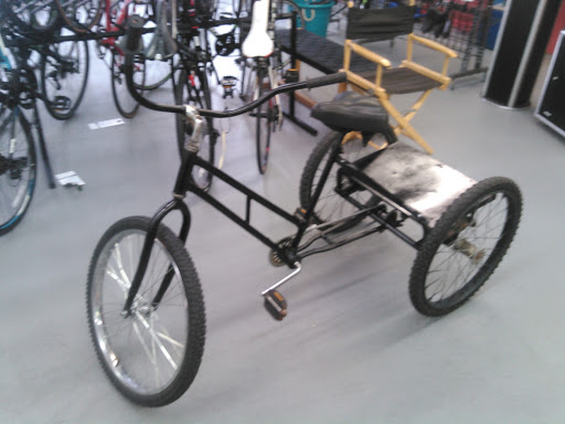 Bicycle Store «Houston Cycling Centres Southwest», reviews and photos, 6607 S Braeswood Blvd, Houston, TX 77096, USA