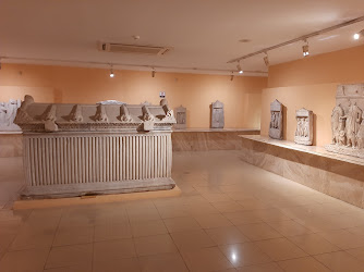 T.C. Kültür ve Turizm Bakanlığı İzmir Tarih ve Sanat Müzesi/ Museum Of History And Art