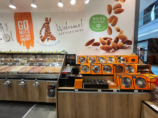 Shopping Mall «Westfield Garden State Plaza», reviews and photos, 1 Garden State Plaza, Paramus, NJ 07652, USA