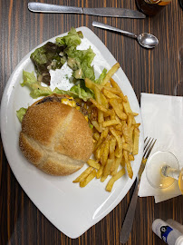 Sandwich au poulet du Restaurant français Restaurant Brasserie Bar La Crémaillère à Saint-Laurent-sur-Mer - n°11