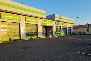 Feu Vert Auto Center Merignac image